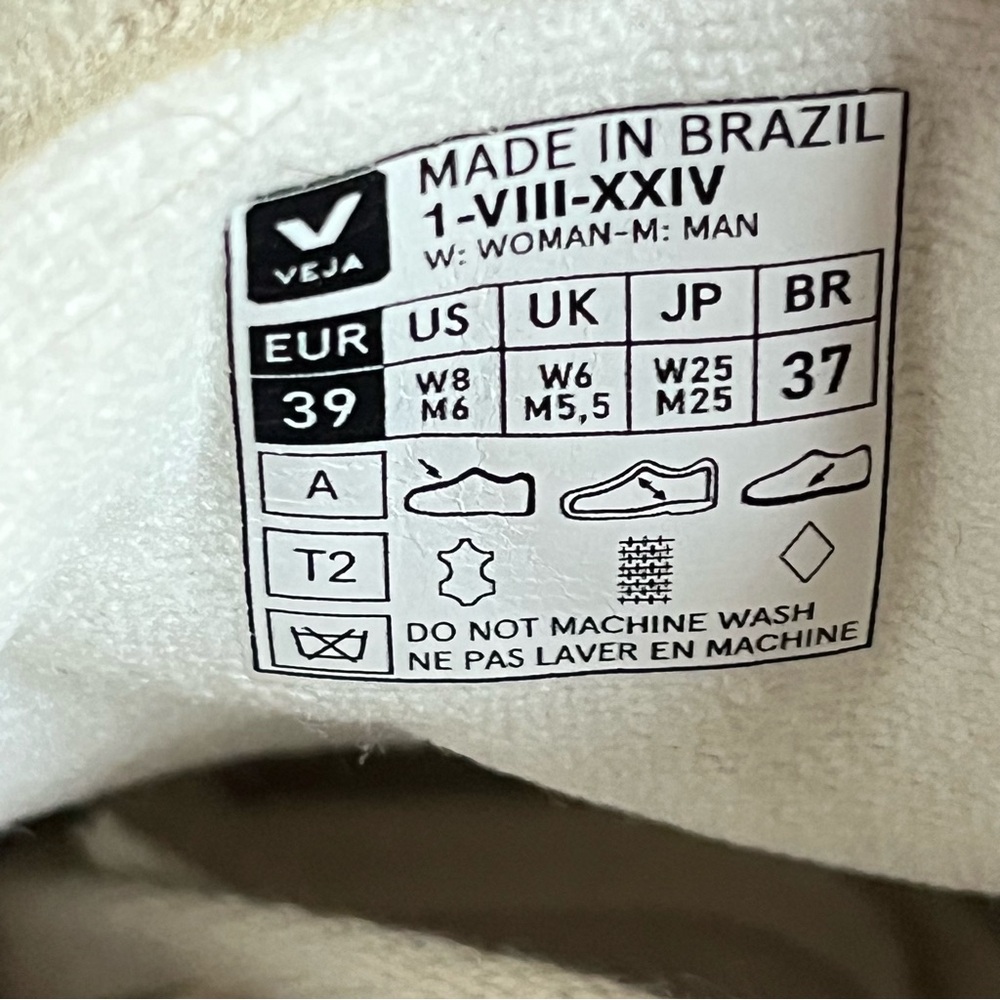 Veja V-90 ZZ O.T. Leather Sneaker - Picture 7 of 7